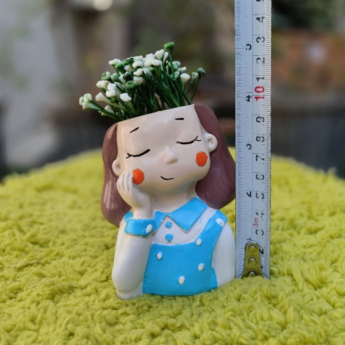 Girl model 6 planter