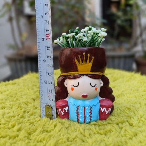 Set of 2 Queen king planter