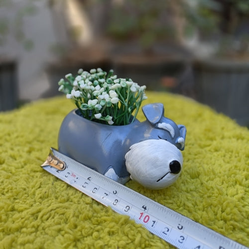 Dog model 7 planter
