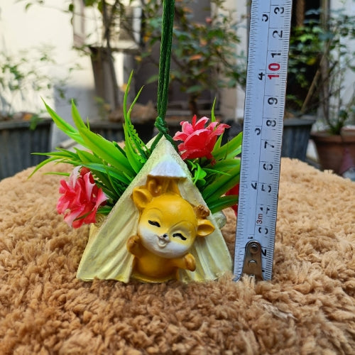 Hanging deer house planter