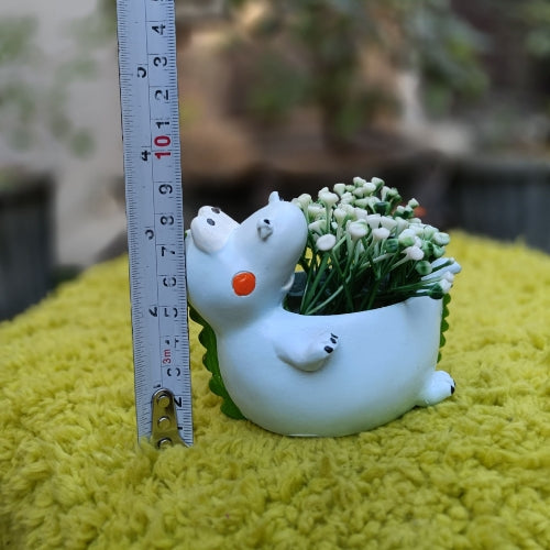 Crocodile model 1 planter