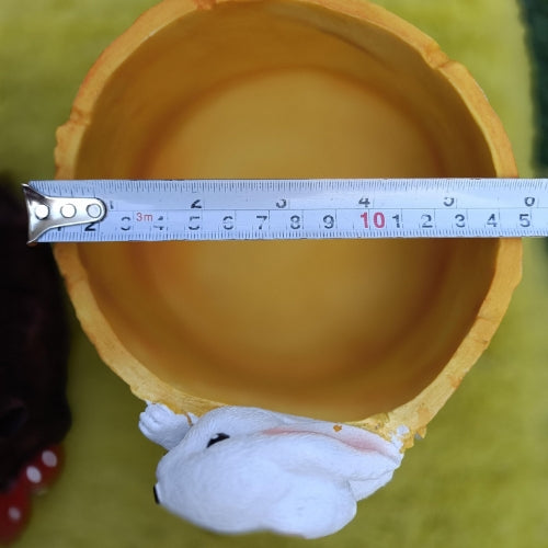 Set of 2 round rabbit planter