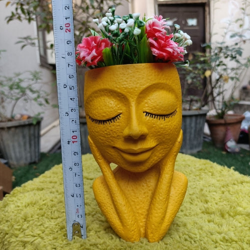 Yellow lady planter