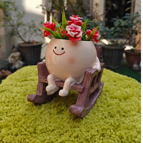 Chair smiley planter