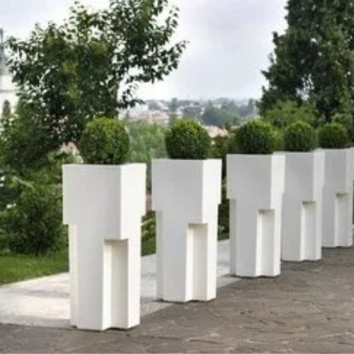 Human Planter