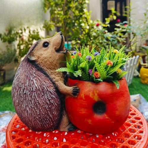 Fat hedgehog planter