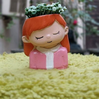 Girl model 10 planter