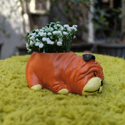 Dog model 2 planter
