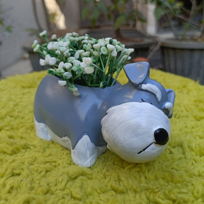 Dog model 7 planter