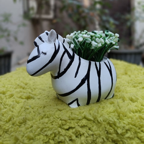Zebra planter