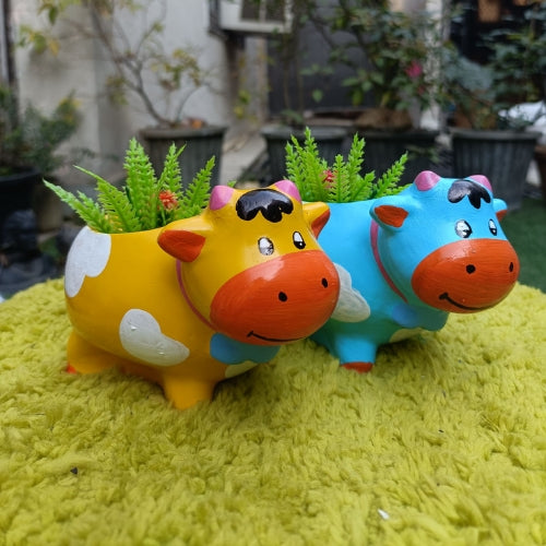 Cow planter