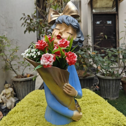Vase lady model 1 planter
