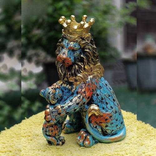 Lion exclusive showpiece