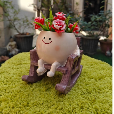 Chair smiley planter