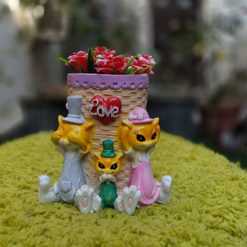 Cat love planter