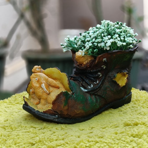 Shoe rabbit  planter
