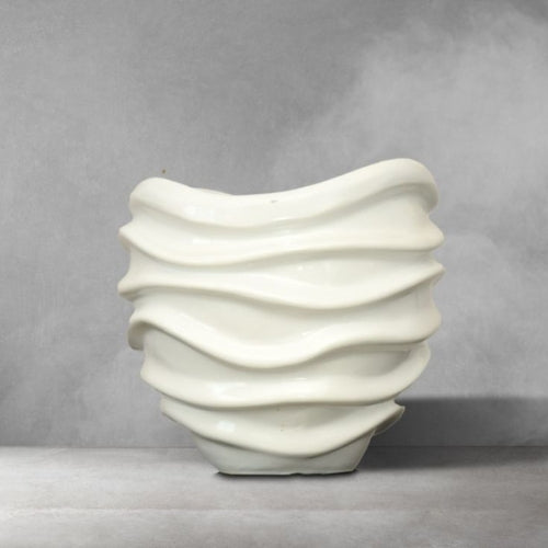 Small Curve Line Pot 